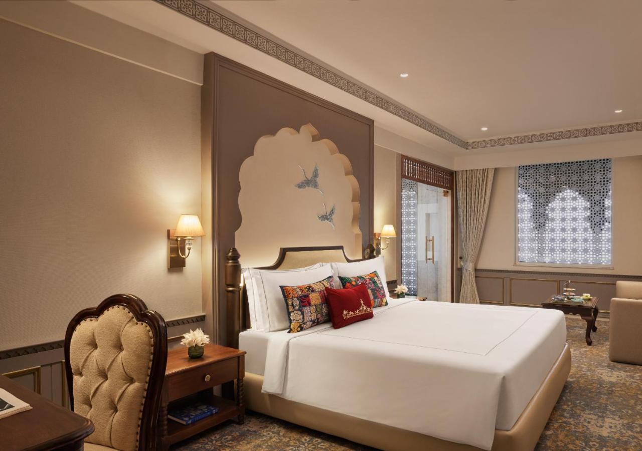 Anantara Jewel Bagh Jaipur Hotel Exterior photo
